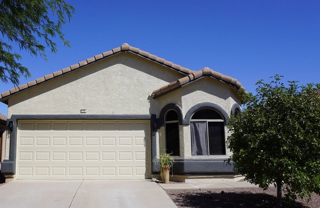 Vibrant and charming 4-bedroom house in delightful Rancho Sahuarita