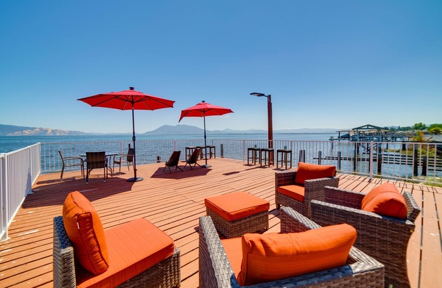 Vibrant Lakeport Studio w/Shared Lake Access!