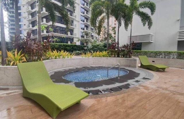 Viceroy Residences: New 1BR Fully Furnished with Fast Internet