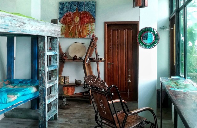 View boutique in a mountain forest (1 room)