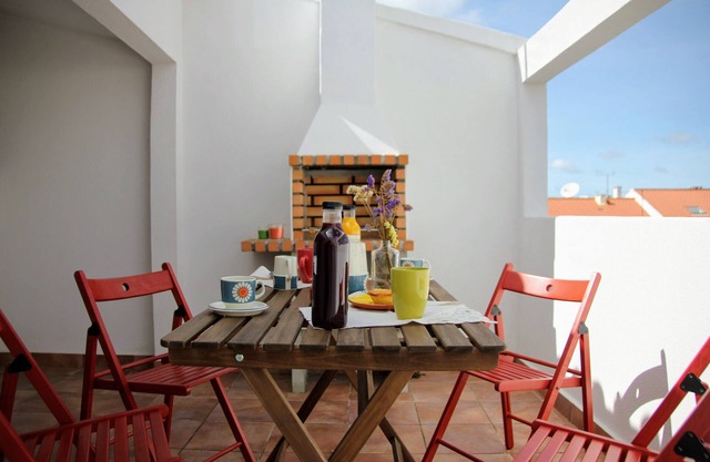 Vila Mafra - Grill Terrace at the center of Mafra