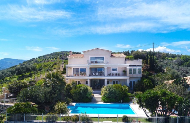 Villa Allure with Heated Swimming Pool