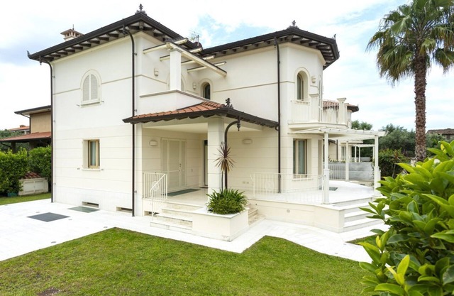 Villa Amanda By MMega