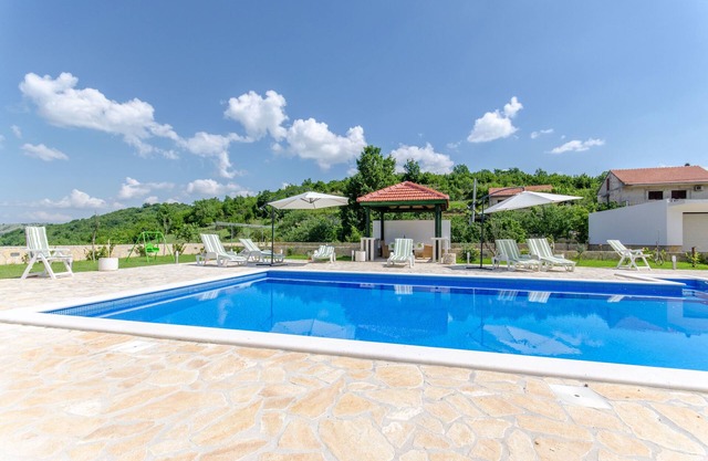 Villa Ana (V5561-K1) - Umljanovic