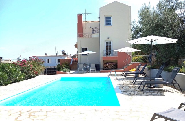 Villa Artia - Comfort and Excellent Location