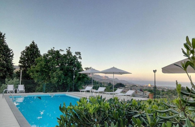 Villa Capogrecale - piscina riscaldata