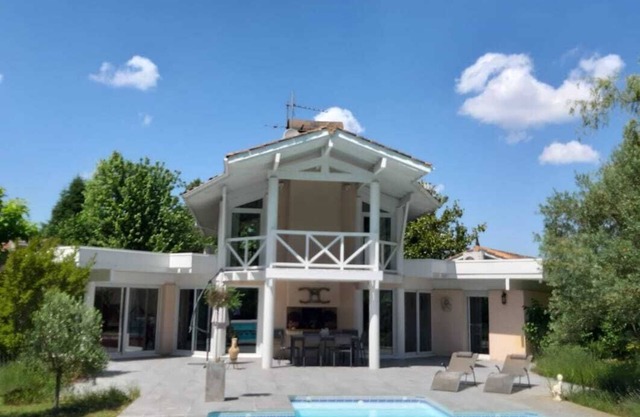 Villa D'architecte Avec Piscine Entre Bordeaux et L'océan