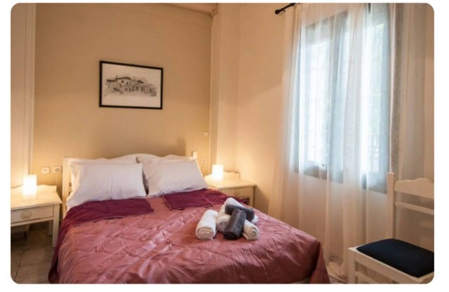 Villa Dimitra near the beautiful Rasa beach. Relaxing and comfortable stay.