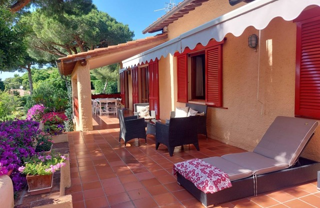 Villa Giolù: La Terrazza Apartment, near the beach !