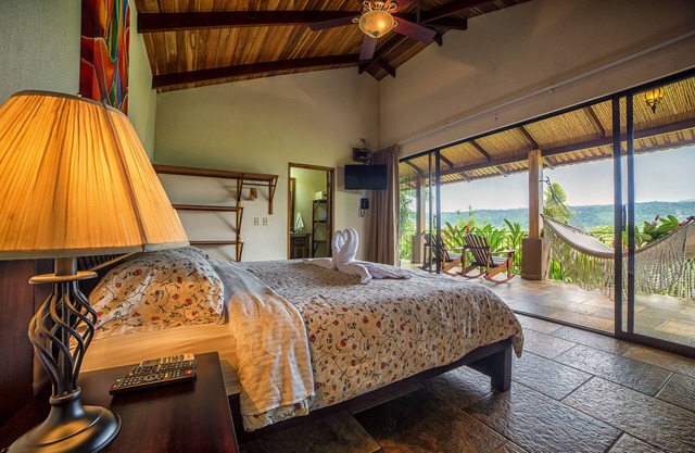 Villa Ilan, La Finca CR, Horse Ranch Outside Of La Fortuna