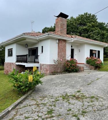 Villa May en Riegu Vidiago Llanes