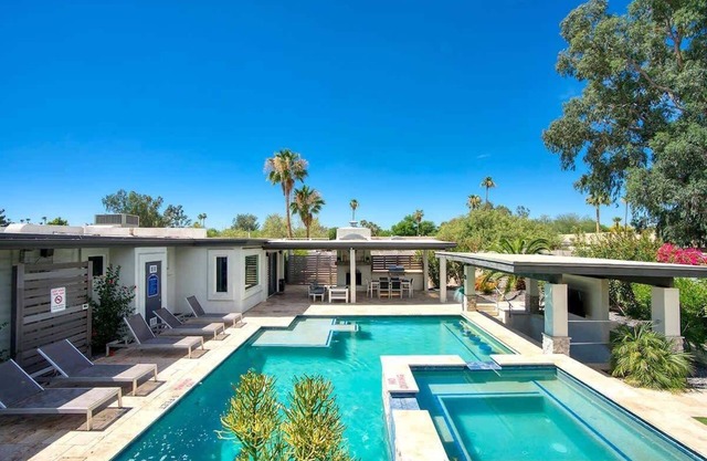 Villa Moderna - 7BR|3BA