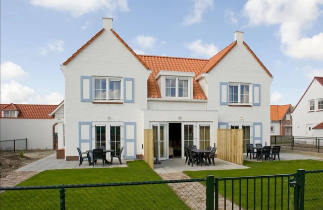 Villa near North Sea Beach, Perfect for Families