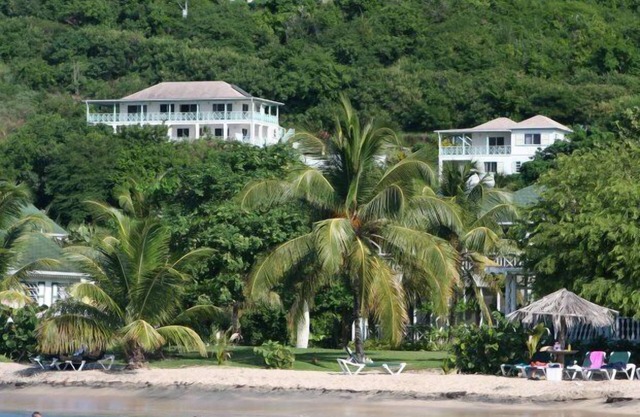 Villa on the Island of Nevis above the nicest beach, sleeps 4-6