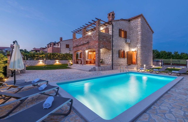 Villa Paradis 6 - family villa with Pool