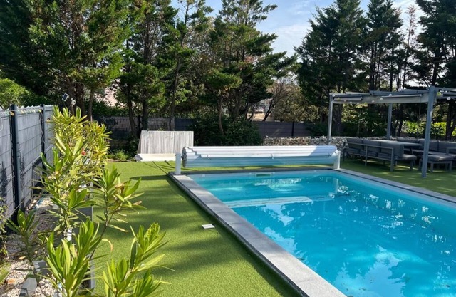 Villa Piscine & Terrain Tennis