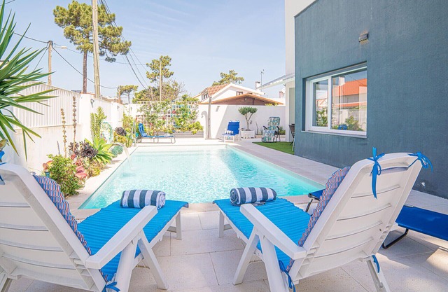 Villa Santi - Well decorated villa with a private heatable pool near the beach