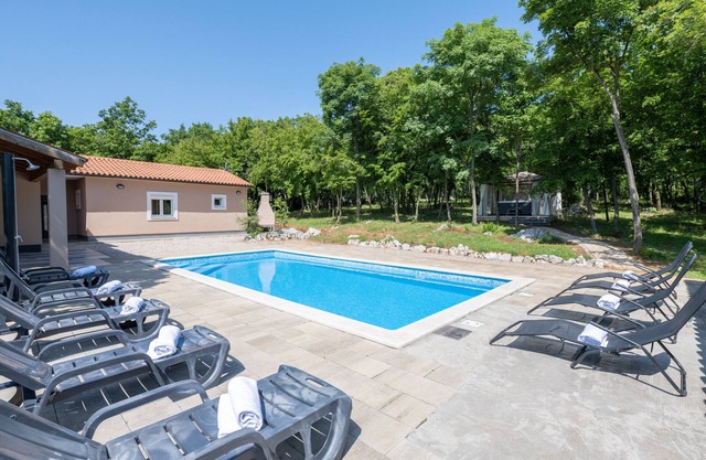 Villa St. Nikola for 8 + 2 near Labin - Rabac with jacuzzi & pet friendly