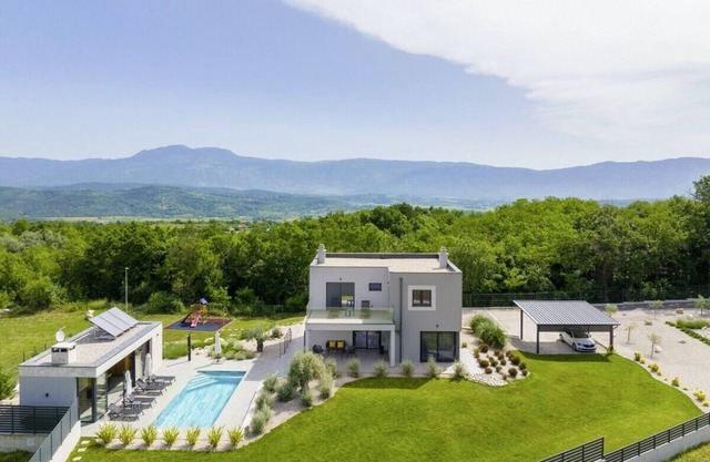 Villa Tia in Kukurini - Haus für 8 Personen