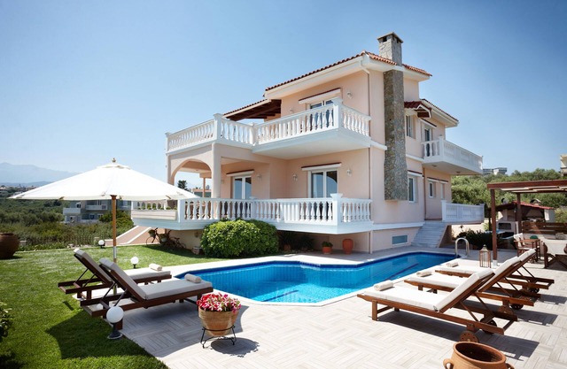 Villa Vanelia Mare - NEW weekly discount! Pool & BBQ - 200m from the beach!