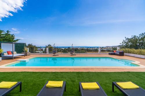 Villa Views Can Funtasa II