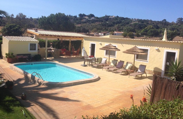 VILLA With PRIVATE HEATED POOL; BBC; AirCon GARDENS; SAT./CABLE TV; PARKING WIFI