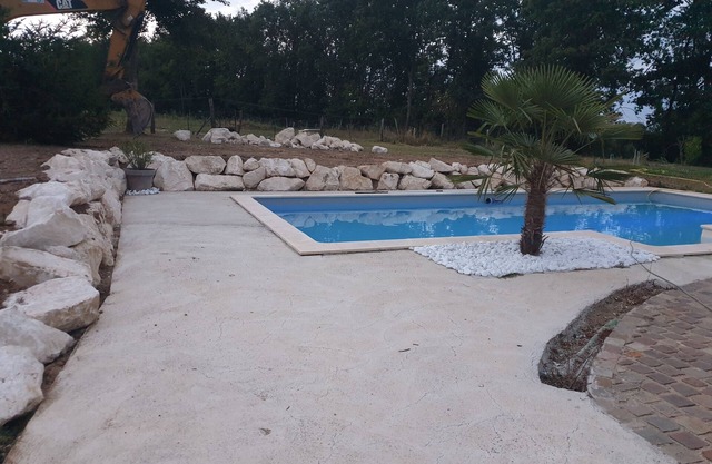 Villa with private pool and jacuzzi, lovely view