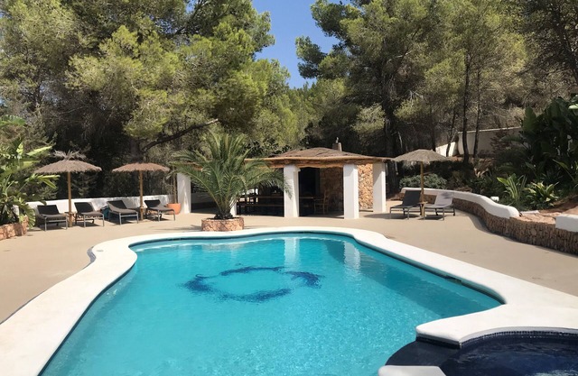 Villa With Stunning Views In San Agustin, San Jose