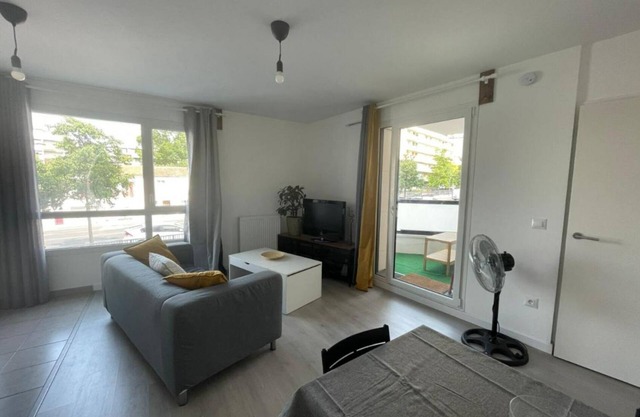 Villejuif - Proche de Paris - 2 Pièces de 39m2 Avec Balcon