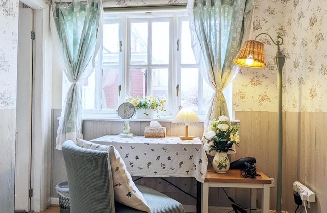 Vintage 3-bed City Centre Gem Free Parking