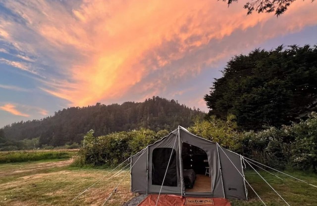 Vista Glamping Tent!