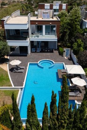 Vivo Mare 3 Bedroom Villas