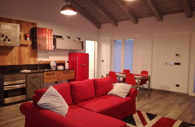 Warm and welcoming annex located on the villa side with an independent entrance.