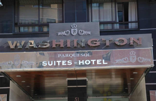 Washington Parquesol Suites & Hotel