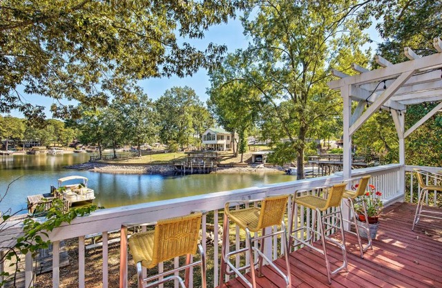Waterfront Home on Badin Lake with Large Deck!