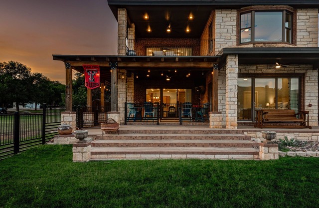 Waterfront Property @BSL with Incredible Sunsets!