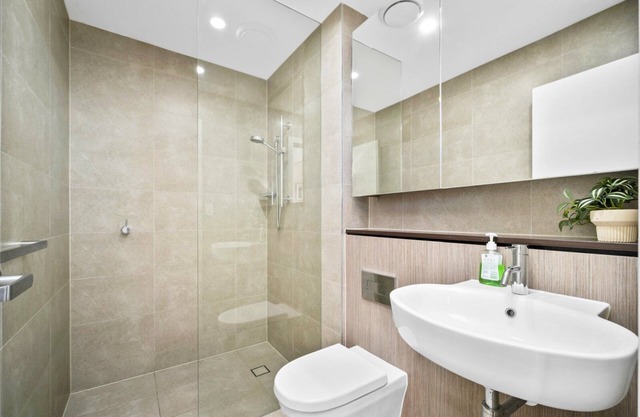 Waterloo Serenity Suite