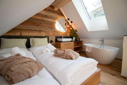 Weingenuss Chalet