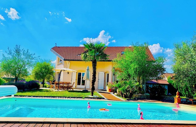 Welcome to Beautiful Villa Near Geneva