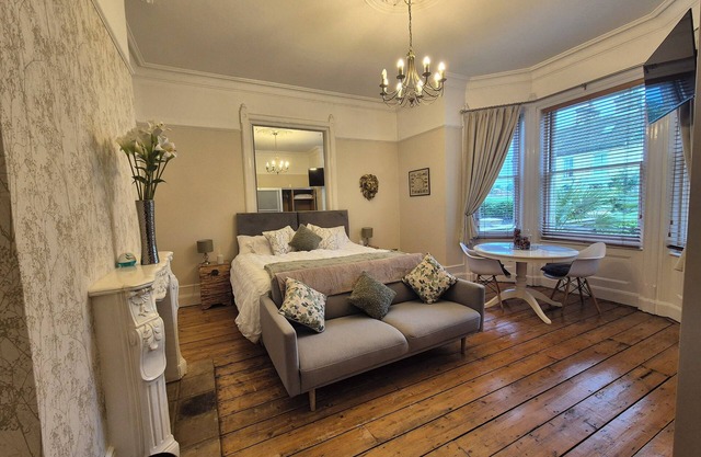 Welcome to our stylish apartment, just a short walk from the heart of the city.
