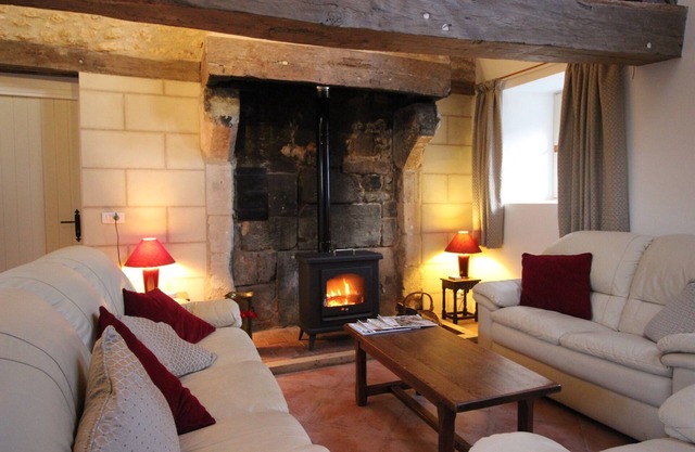 Well Appointed Gite near Beauval Zoo