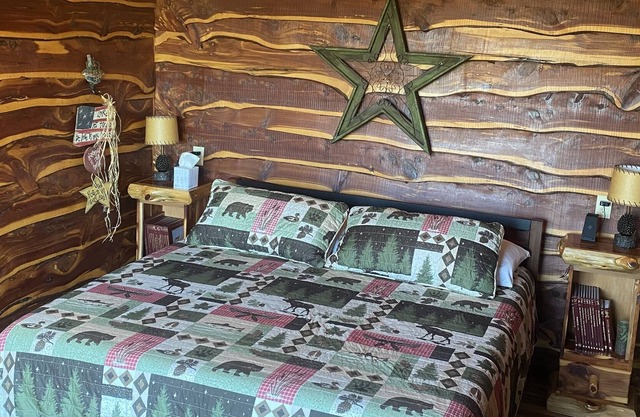 West Haven Cabins - quiet country setting GRN