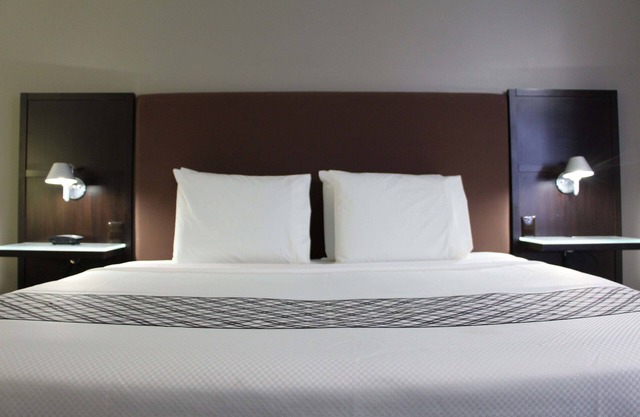 Westbridge Inn & Suites Carrollton