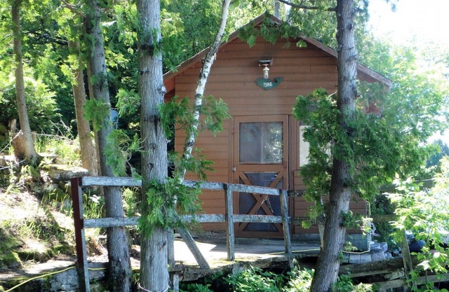 White Rock Cottage 6