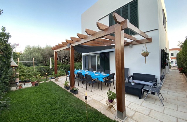 WHITE VILLA PUNTA GROSSA