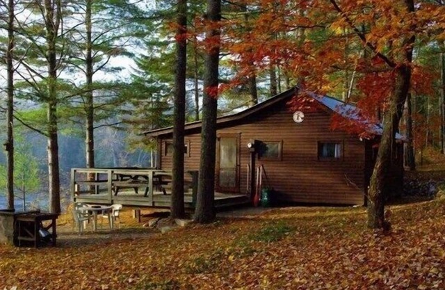 Whitepine Cottage - Boulter, Ontario, Canada