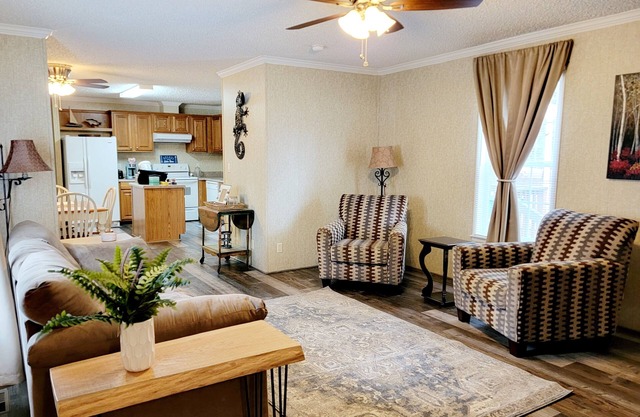 WiFi & Dog Friendly ~ Lake Gaston