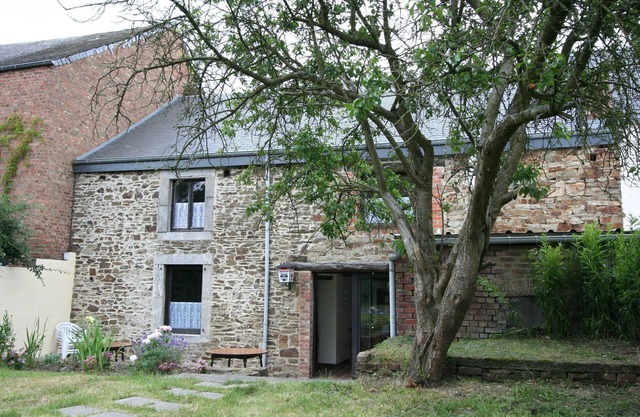 Winenne Home with Hot Tub