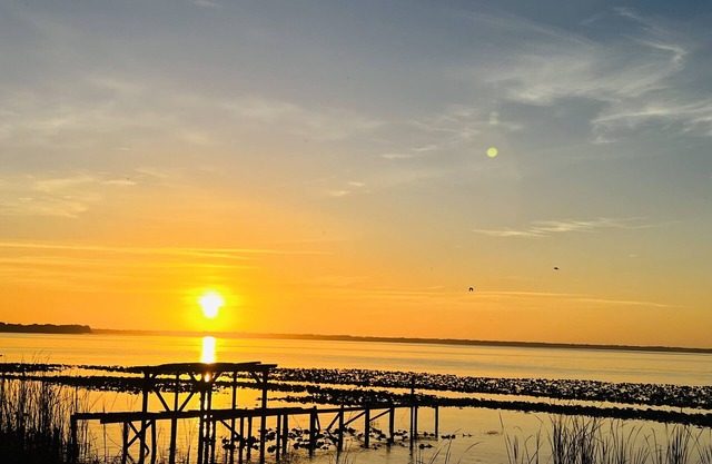 WINTER 24-25 NOW AVAILABLE ! Amazing Views, Great Fishing Lake and Pet Friendly!