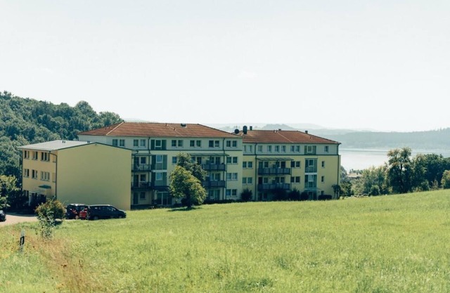 With dog! - Apartment with garden view